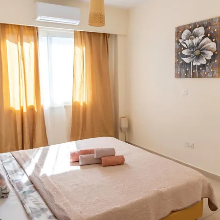 Apartament Elysia Park Pool View Pafos