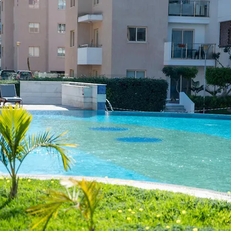 아파트 Elysia Park Pool View *
