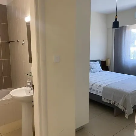 Elysia Park Pool View Apartment *